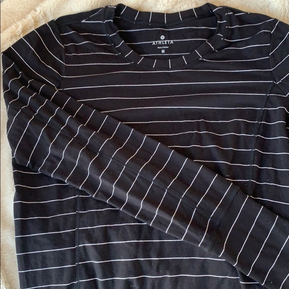 Athleta long sleeve top